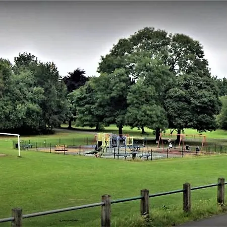 Kwatera prywatna *ra7h* For Your Relaxed & Cosy + Free Parking *