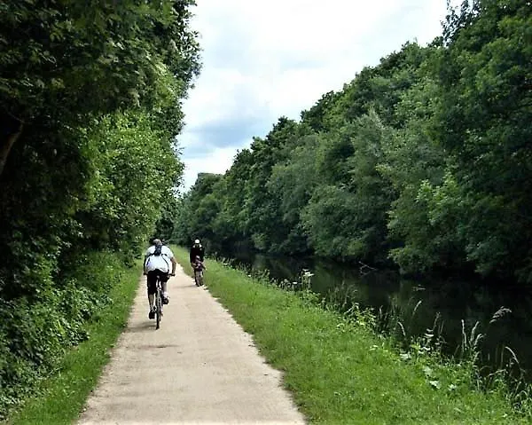 *ra7h* For Your Relaxed & Cosy + Free Parking Habitación en casa particular