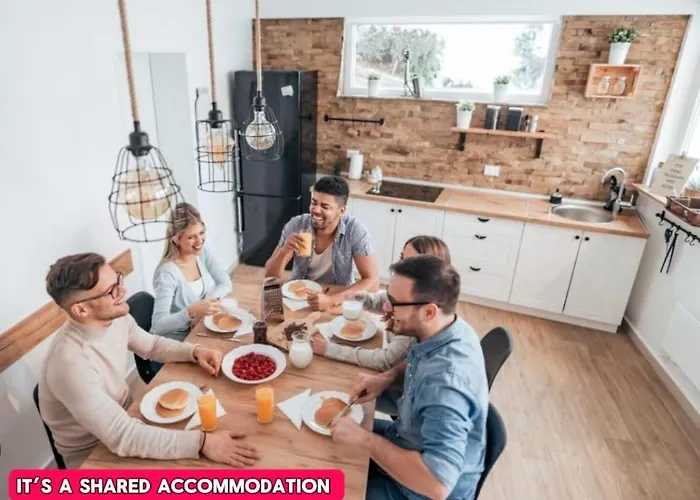 Privat bolig *ra7h* For Your Relaxed & Cosy + Free Parking Leeds (West Yorkshire)